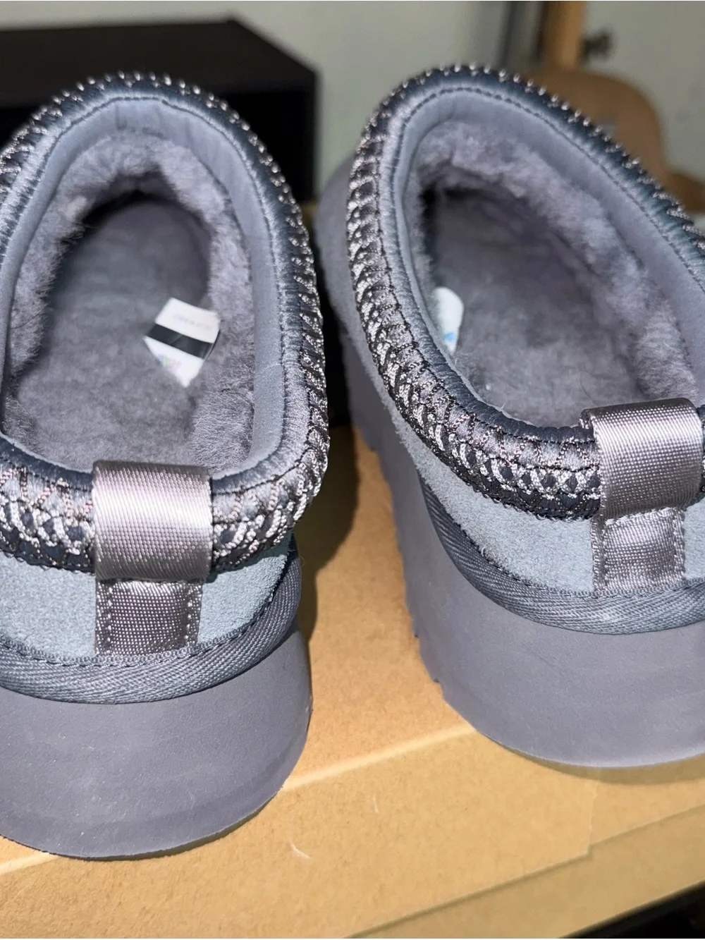 UGG Tazz II